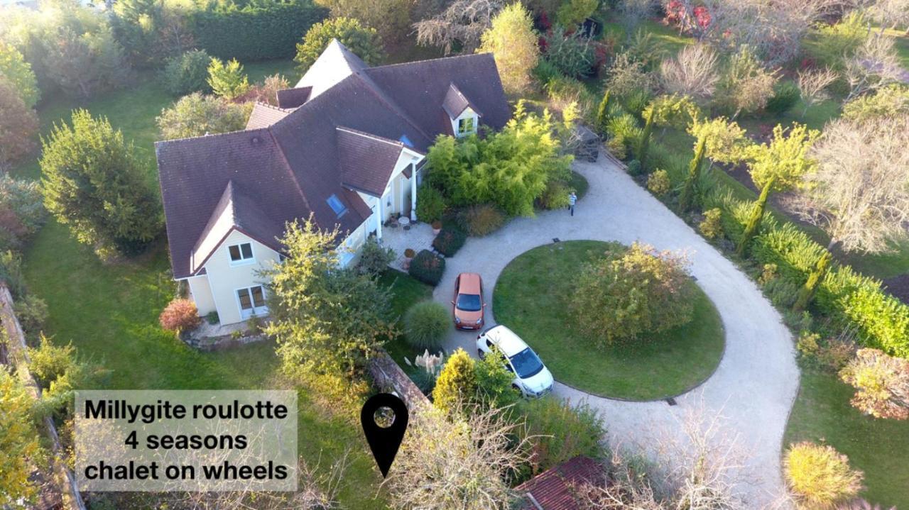 Millygite Roulotte - 4 Seasons Chalet-On-Wheels エクステリア 写真