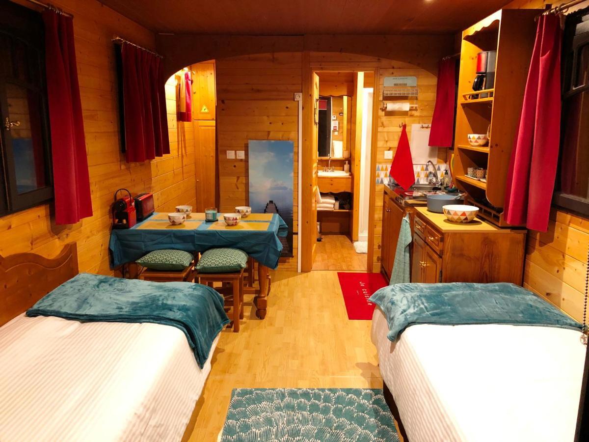Millygite Roulotte - 4 Seasons Chalet-On-Wheels エクステリア 写真